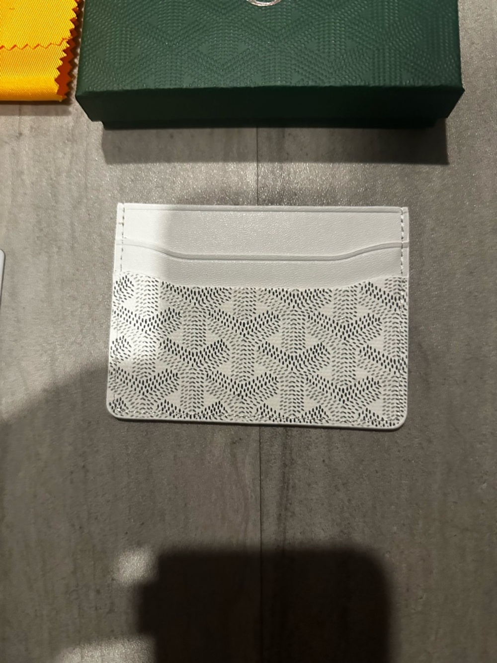 Goyard Yellow Branded Microfiber Cloth - Picture 5 of 5